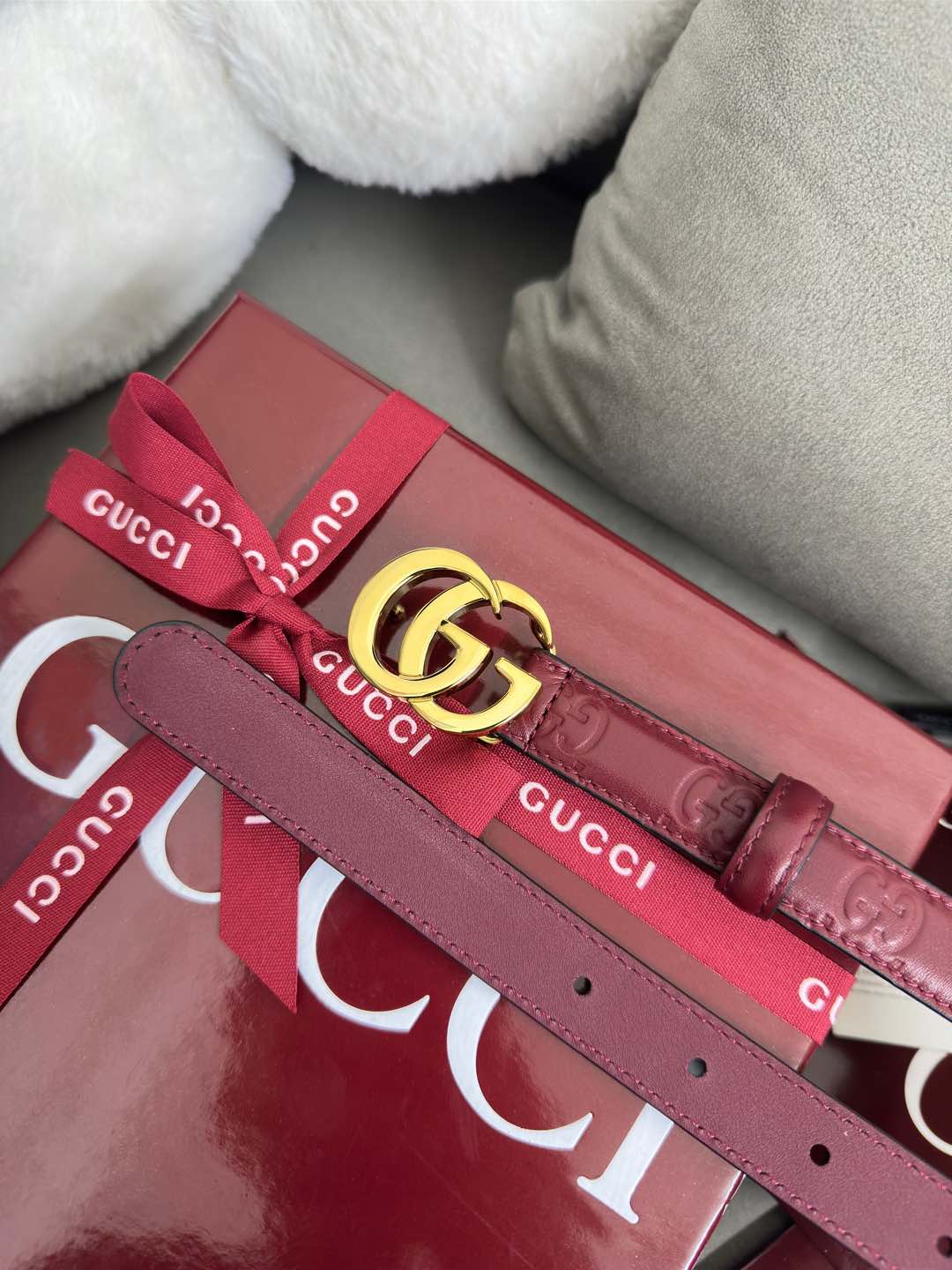 GG-Embossed Leather Belt — 2.0 cm Slim Flat GG Buckle