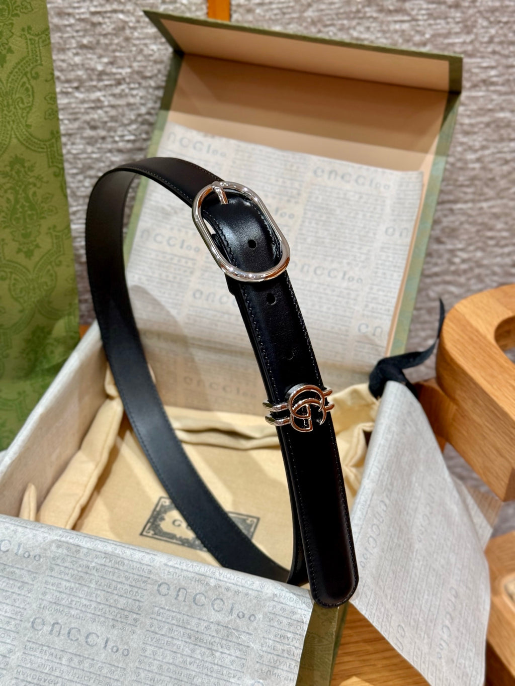Leather Belt — 2.5 cm Oval Buckle with Double G Detail